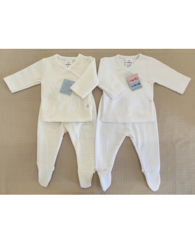 Conjunto primera postura